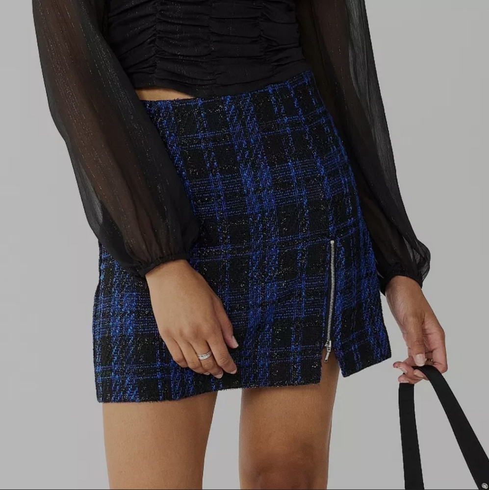 NWOT Blue pencil tweed mini skirt!! 💙